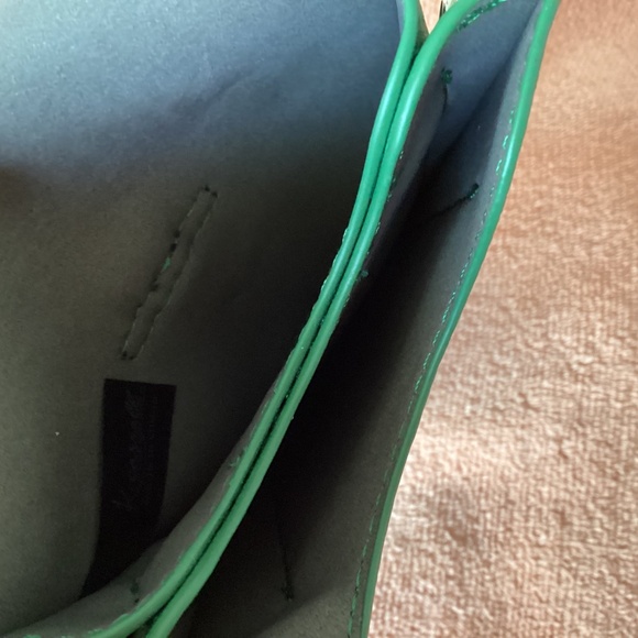 $25 K. Carroll Crossbody Bag. Vegan Leather. RFID protected. Kelly Green. New - Picture 5 of 8